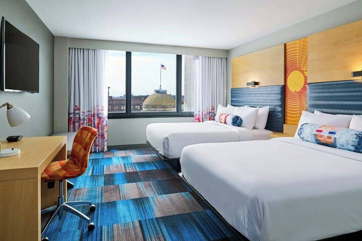Room 8 of 22