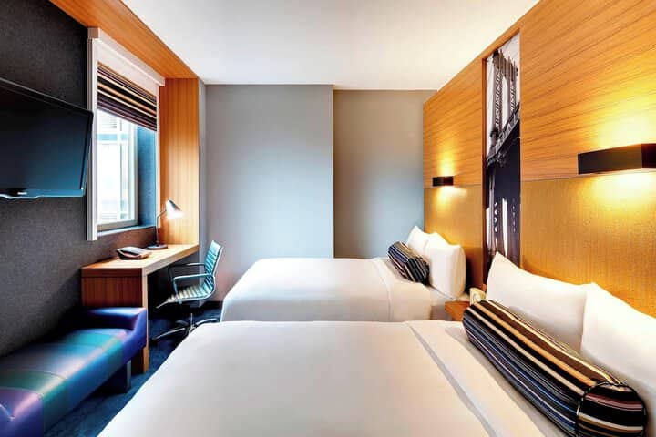 Room 9 of 54