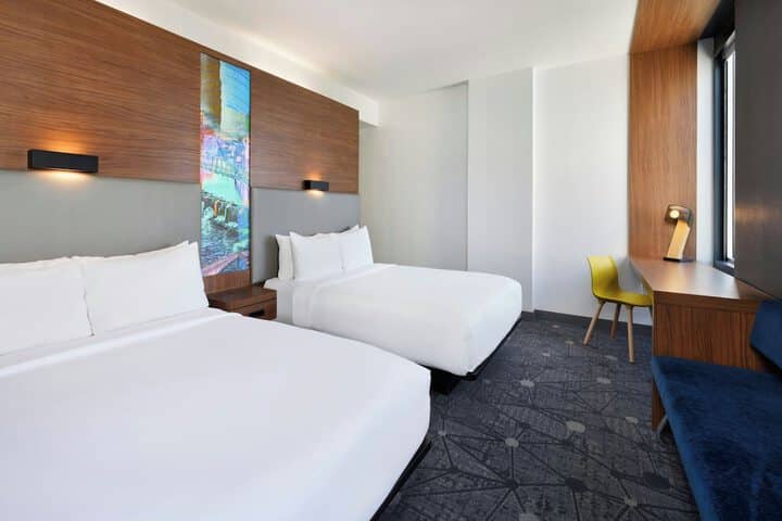 Room 16 of 50