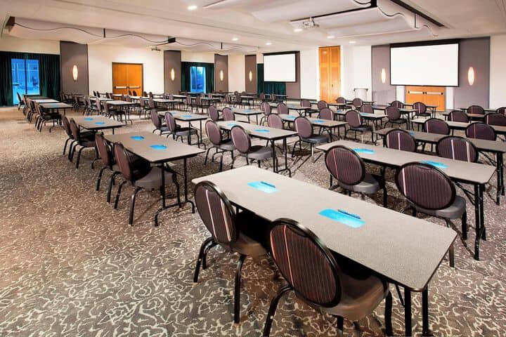 Meeting facility